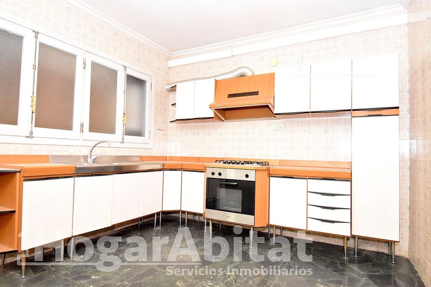 7 soverom Leilighet til salgs i Castello de la Plana - € 300 000 (Ref: 9860156)