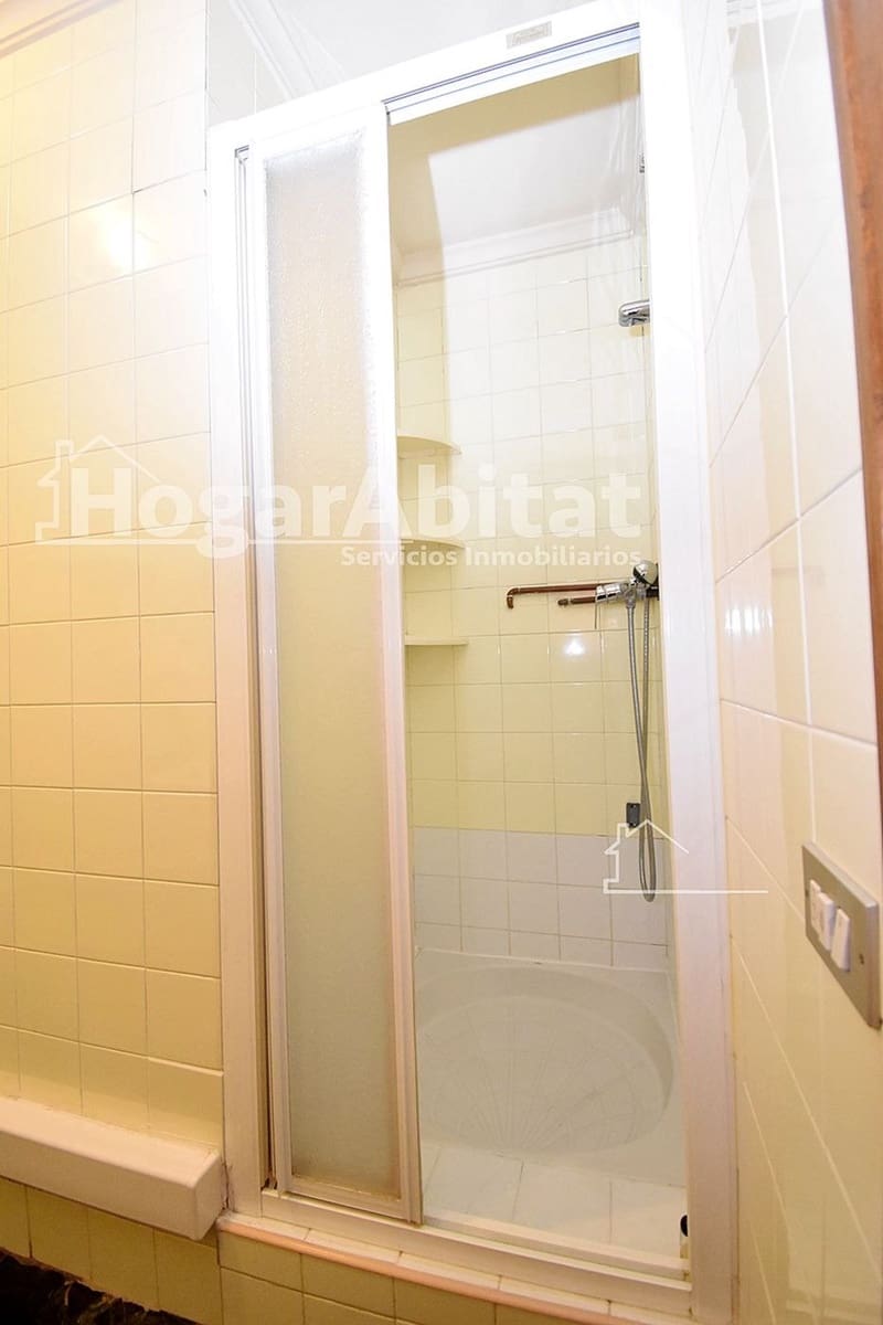 7 soverom Leilighet til salgs i Castello de la Plana - € 300 000 (Ref: 9860156)