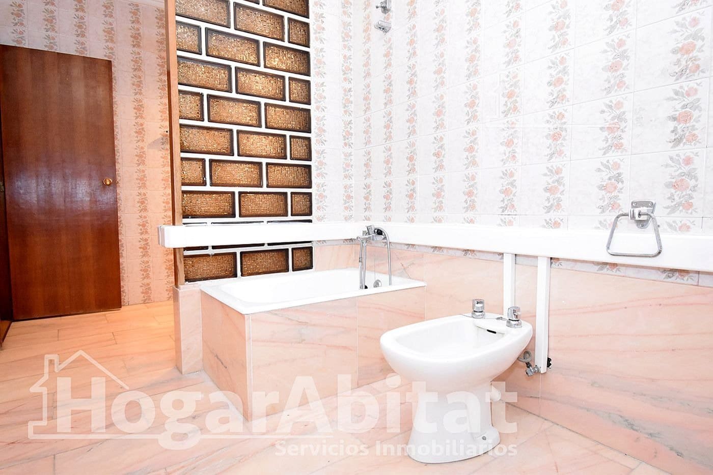 7 soverom Leilighet til salgs i Castello de la Plana - € 300 000 (Ref: 9860156)