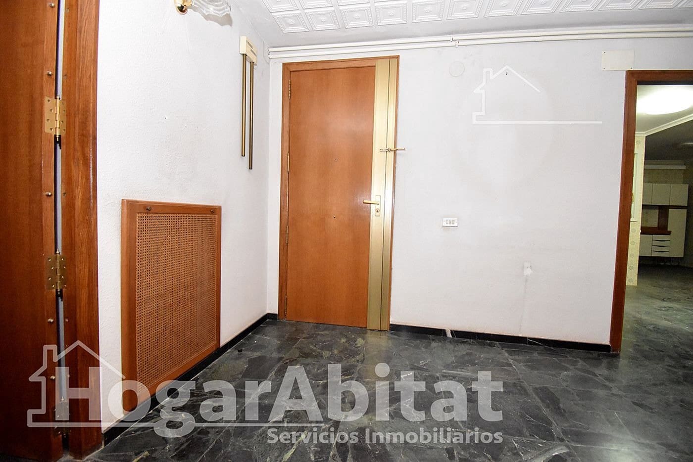 7 soverom Leilighet til salgs i Castello de la Plana - € 300 000 (Ref: 9860156)