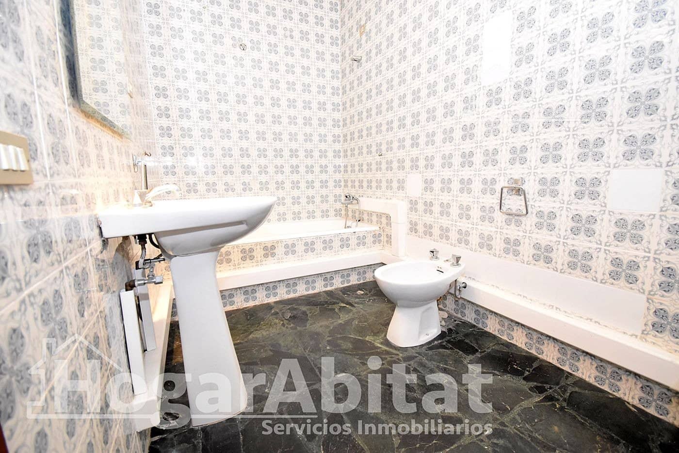 7 soverom Leilighet til salgs i Castello de la Plana - € 300 000 (Ref: 9860156)