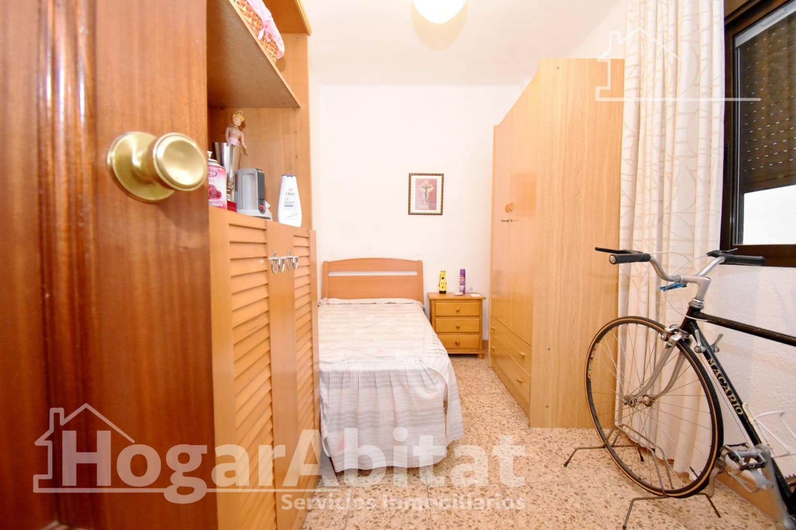 4 chambre Appartement à vendre à Castello de la Plana avec garage - 175 000 € (Ref: 9860166)
