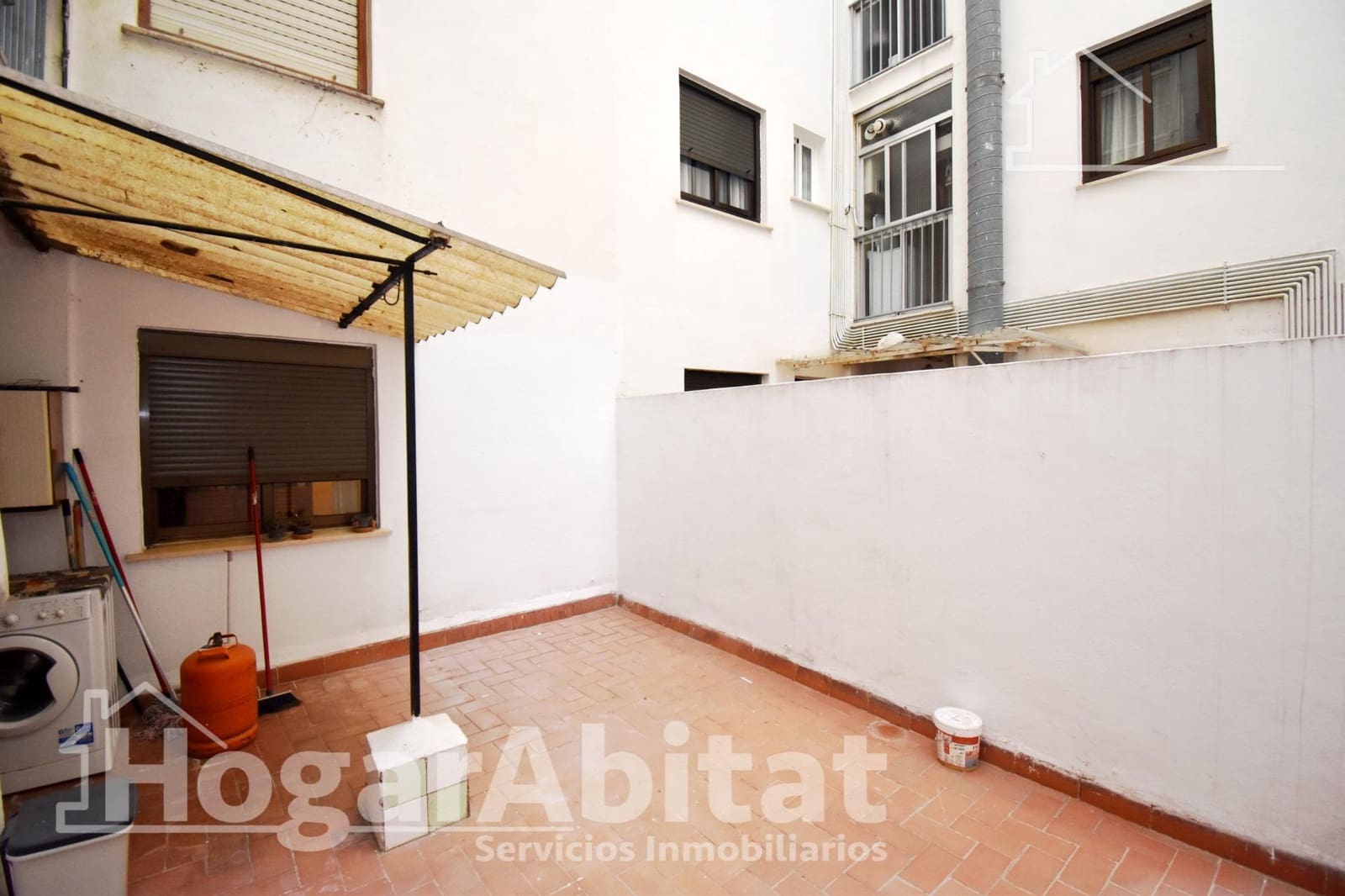 4 chambre Appartement à vendre à Castello de la Plana avec garage - 175 000 € (Ref: 9860166)