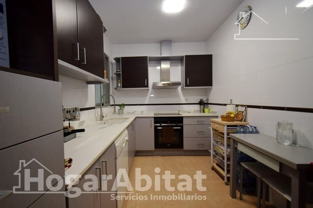 4 soveværelse Lejlighed til salg i Vilamarxant / Villamarchante med garage - € 190.000 (Ref: 9860167)