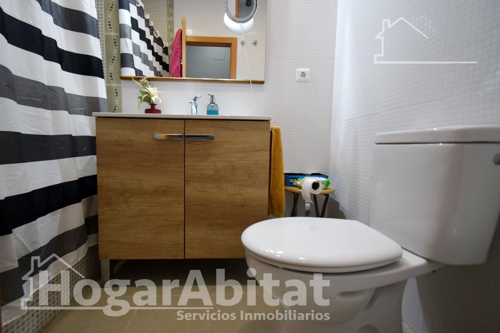 4 bedroom Flat for sale in Vilamarxant / Villamarchante with garage - € 190,000 (Ref: 9860167)