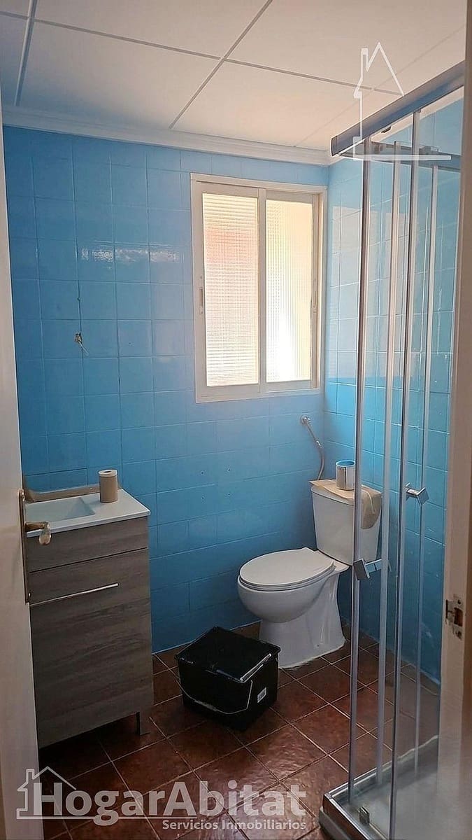 5 makuuhuone Omakotitalo myytävänä paikassa Venta del Moro - 75 000 € (Ref: 9860181)