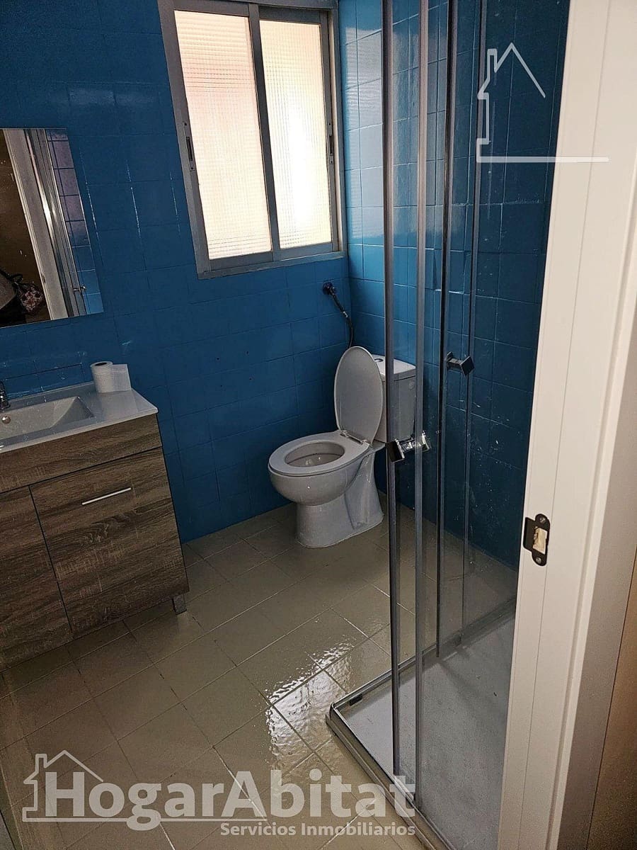 5 makuuhuone Omakotitalo myytävänä paikassa Venta del Moro - 75 000 € (Ref: 9860181)