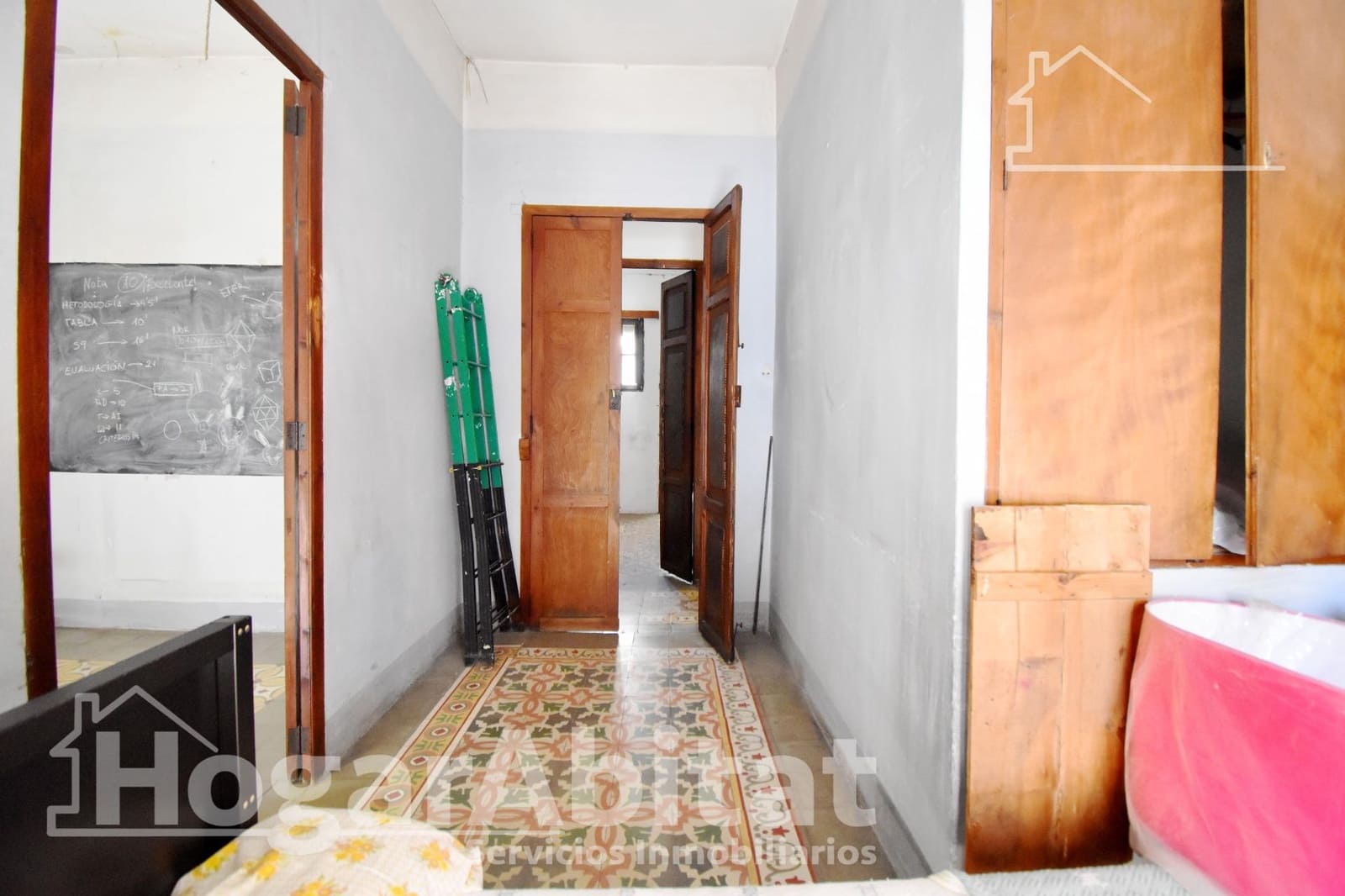 7 slaapkamer Huis te koop in Gandia - € 280.000 (Ref: 9860185)