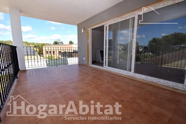 3 Zimmer Haus zu verkaufen in Chiva mit Garage - 350.000 € (Ref: 9860186)