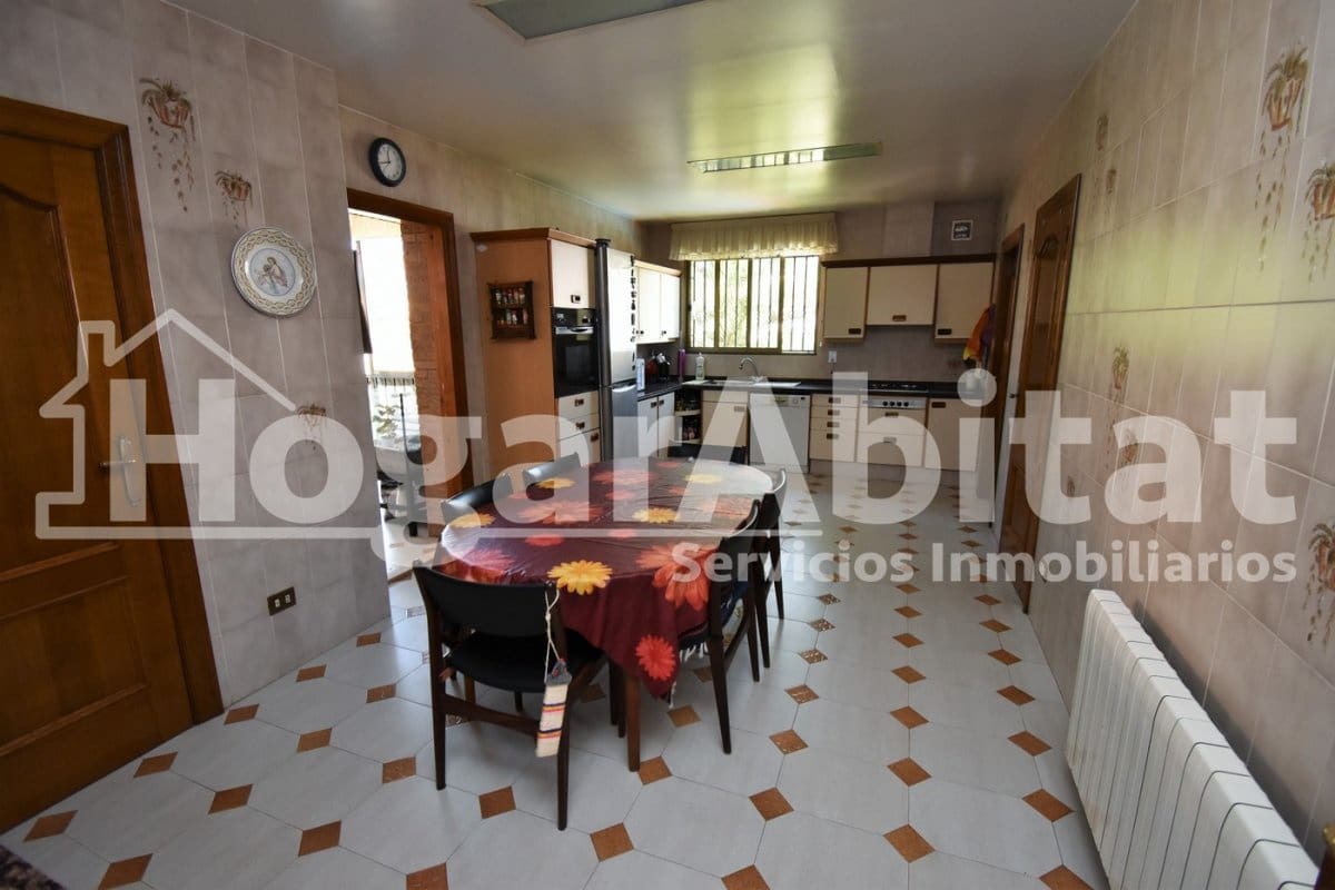 6 bedroom Villa for sale in Burriana / Borriana with pool garage - € 750,000 (Ref: 9861904)