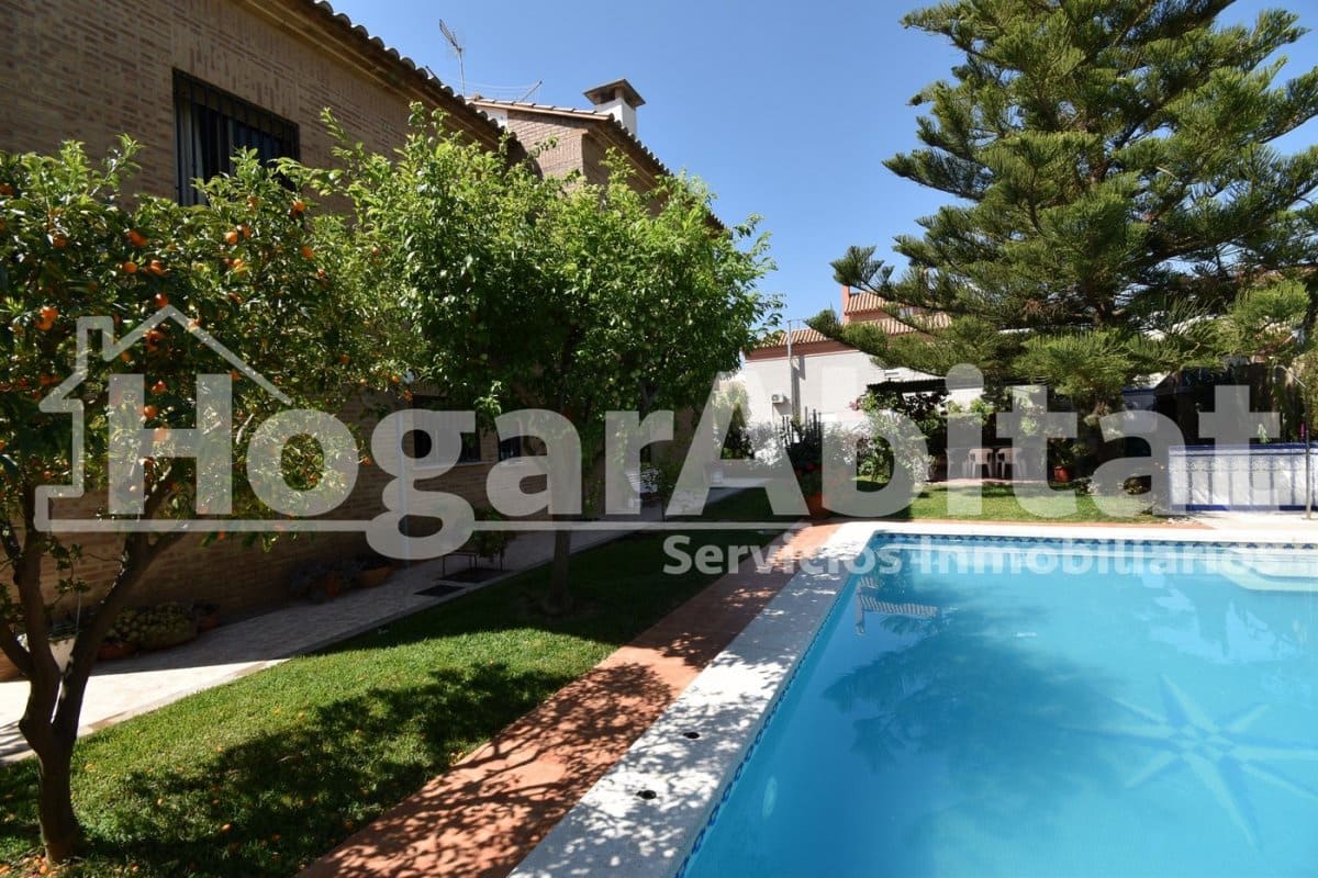 6 bedroom Villa for sale in Burriana / Borriana with pool garage - € 750,000 (Ref: 9861904)