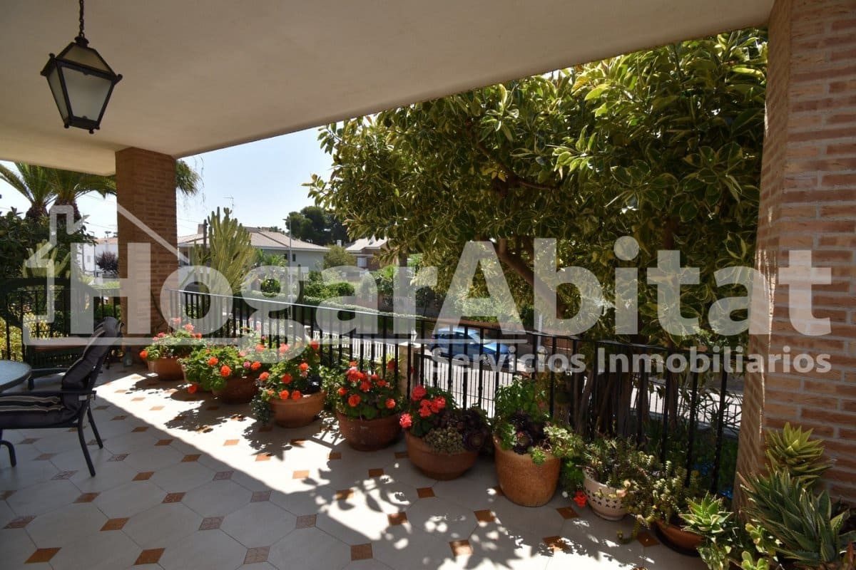 6 bedroom Villa for sale in Burriana / Borriana with pool garage - € 750,000 (Ref: 9861904)