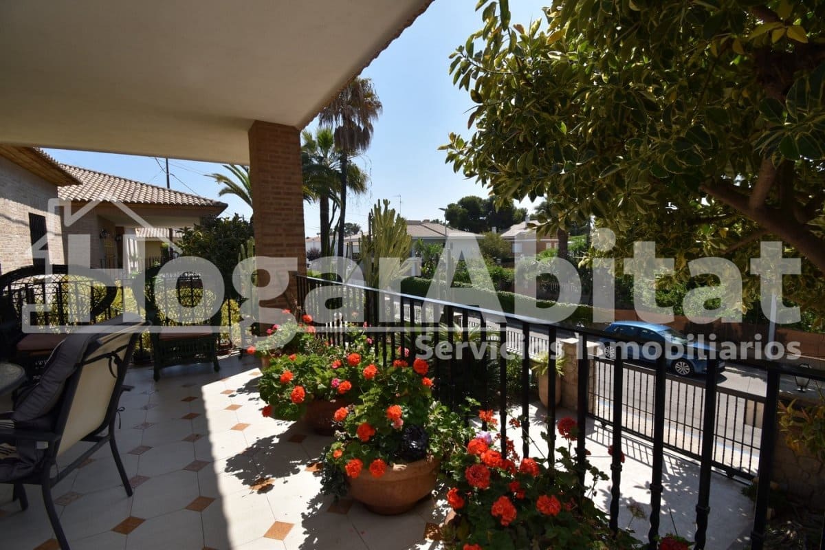 6 bedroom Villa for sale in Burriana / Borriana with pool garage - € 750,000 (Ref: 9861904)