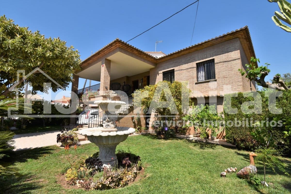 6 bedroom Villa for sale in Burriana / Borriana with pool garage - € 750,000 (Ref: 9861904)