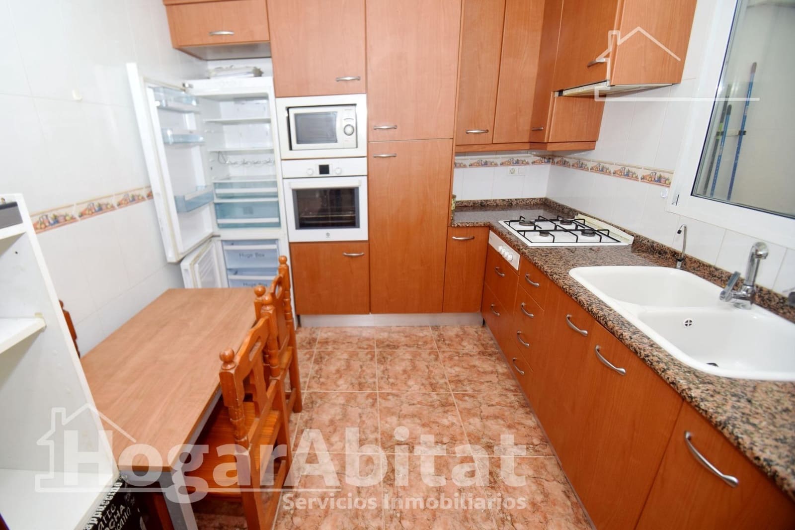 2 bedroom Flat for sale in Burriana / Borriana with garage - € 144,900 (Ref: 9861907)