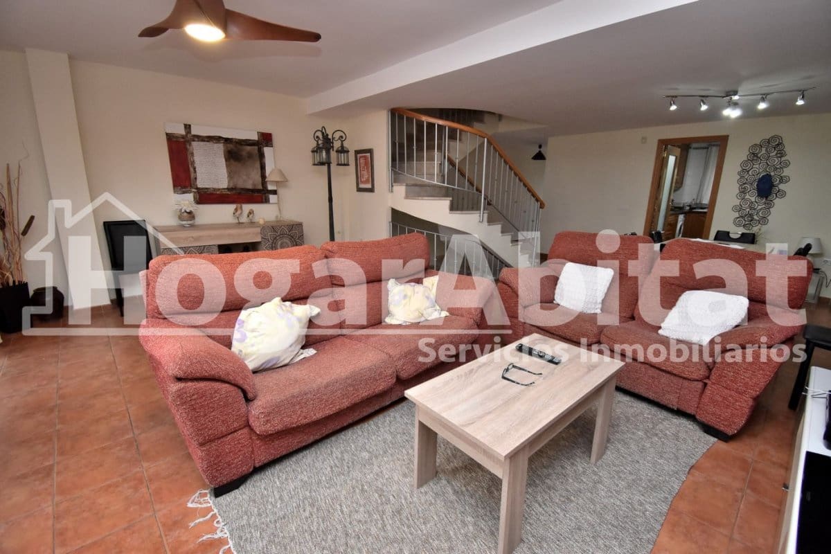 4 chambre Villa/Maison Mitoyenne à vendre à Burriana / Borriana avec piscine garage - 350 000 € (Ref: 9861908)