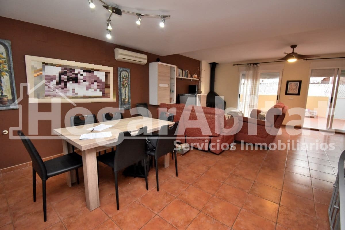 4 chambre Villa/Maison Mitoyenne à vendre à Burriana / Borriana avec piscine garage - 350 000 € (Ref: 9861908)