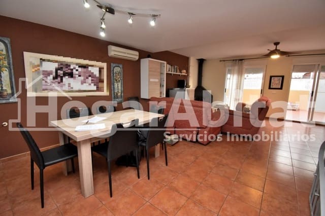 4 chambre Villa/Maison Mitoyenne à vendre à Burriana / Borriana avec piscine garage - 350 000 € (Ref: 9861908)