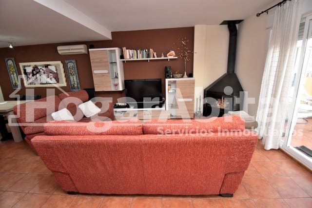 4 chambre Villa/Maison Mitoyenne à vendre à Burriana / Borriana avec piscine garage - 350 000 € (Ref: 9861908)