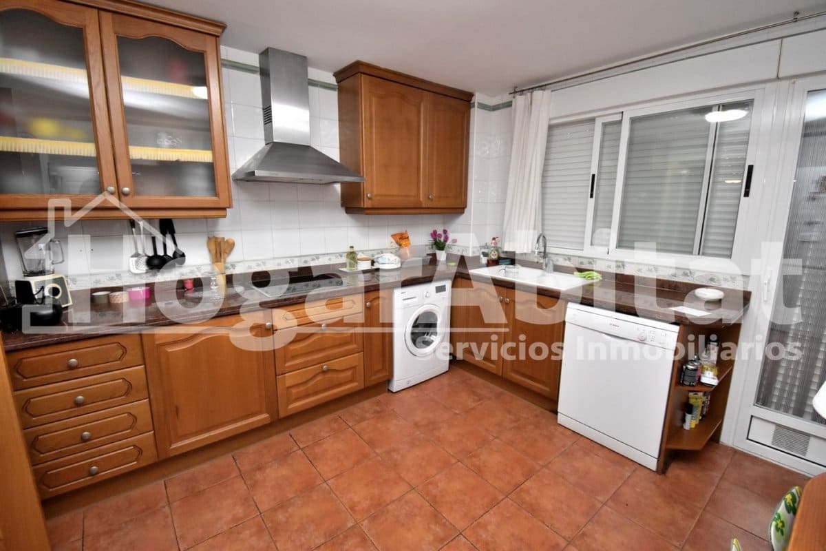 4 chambre Villa/Maison Mitoyenne à vendre à Burriana / Borriana avec piscine garage - 350 000 € (Ref: 9861908)