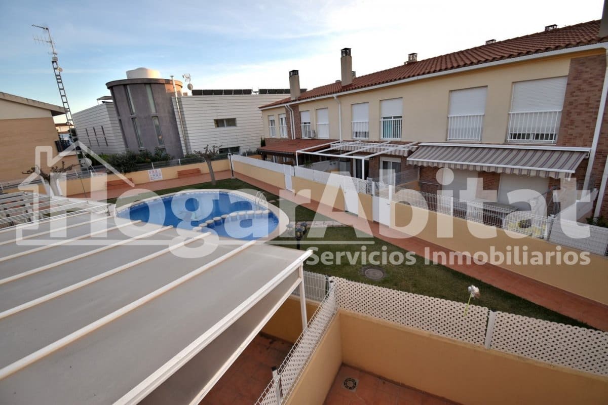 4 chambre Villa/Maison Mitoyenne à vendre à Burriana / Borriana avec piscine garage - 350 000 € (Ref: 9861908)