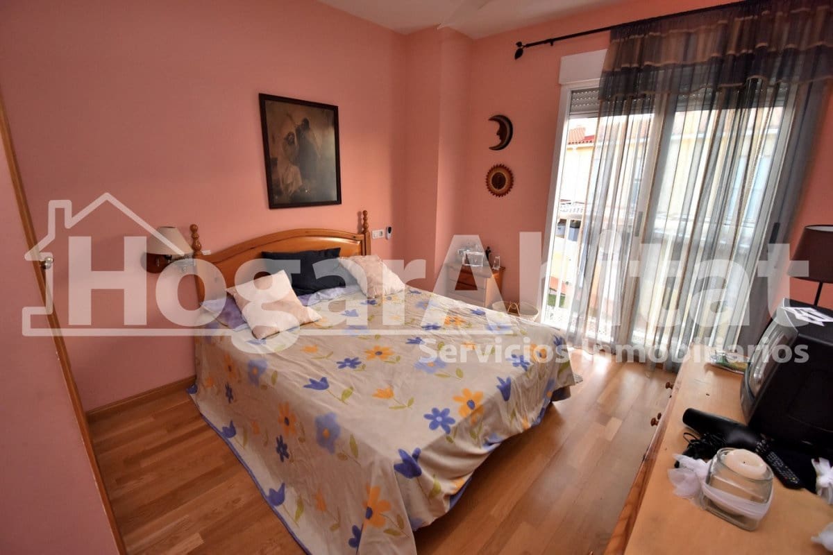 4 chambre Villa/Maison Mitoyenne à vendre à Burriana / Borriana avec piscine garage - 350 000 € (Ref: 9861908)