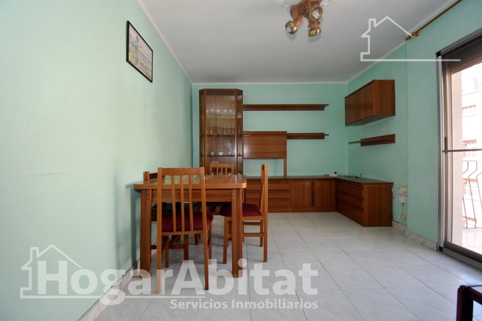 3 bedroom Flat for sale in Castello de la Plana - € 140,000 (Ref: 9861909)