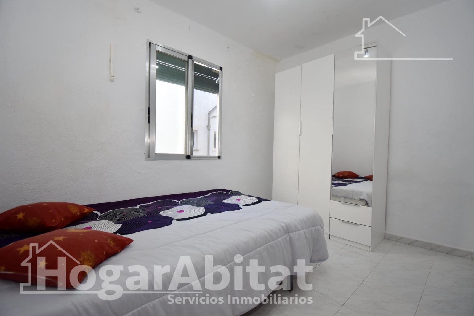 3 bedroom Flat for sale in Castello de la Plana - € 140,000 (Ref: 9861909)