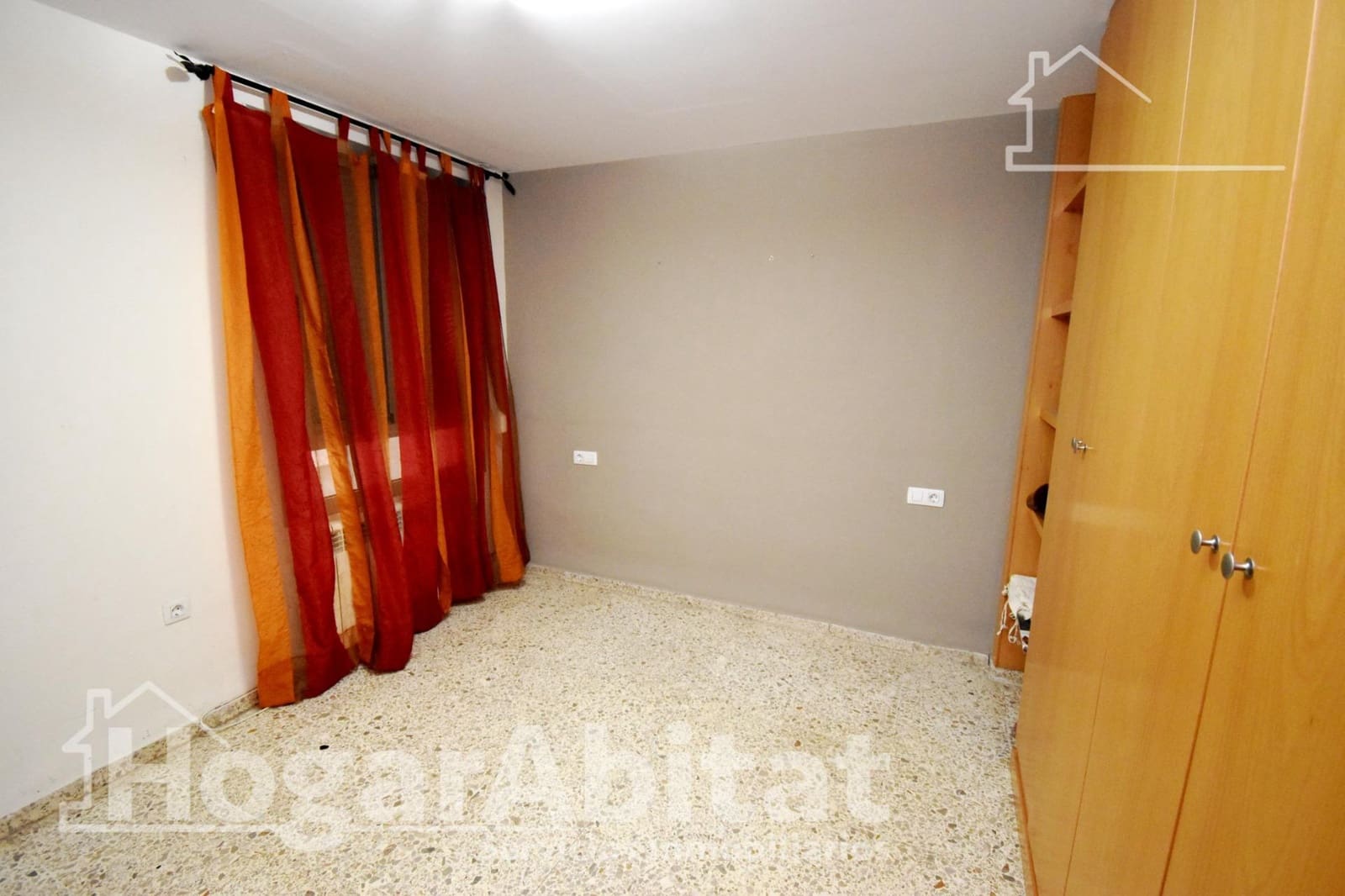 4 bedroom Flat for sale in Burriana / Borriana with garage - € 190,000 (Ref: 9861910)