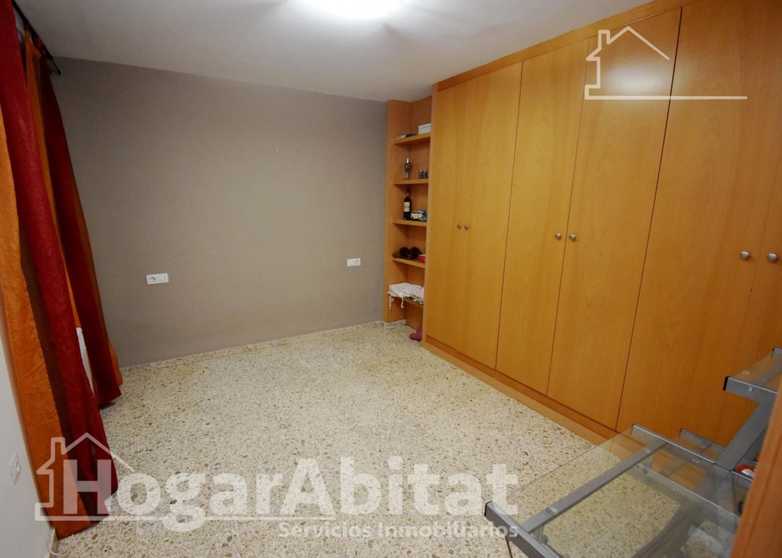 4 bedroom Flat for sale in Burriana / Borriana with garage - € 190,000 (Ref: 9861910)