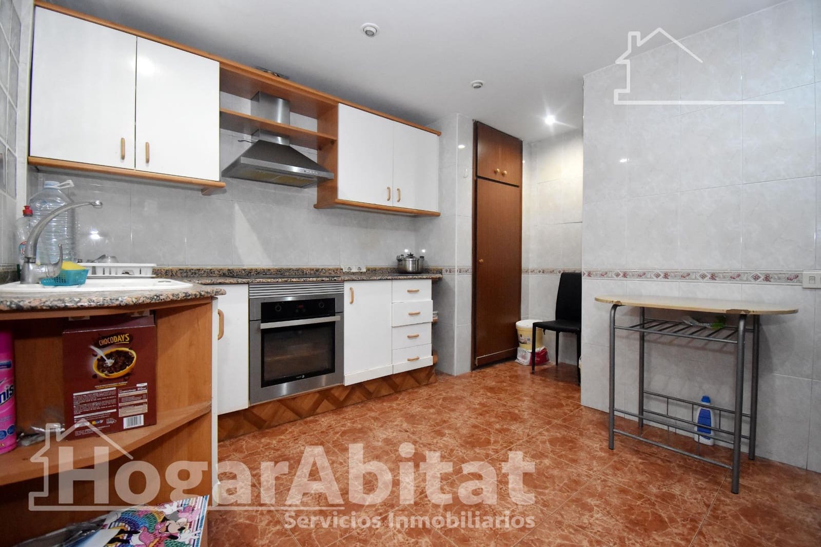 3 bedroom Flat for sale in Castello de la Plana - € 154,900 (Ref: 9861912)