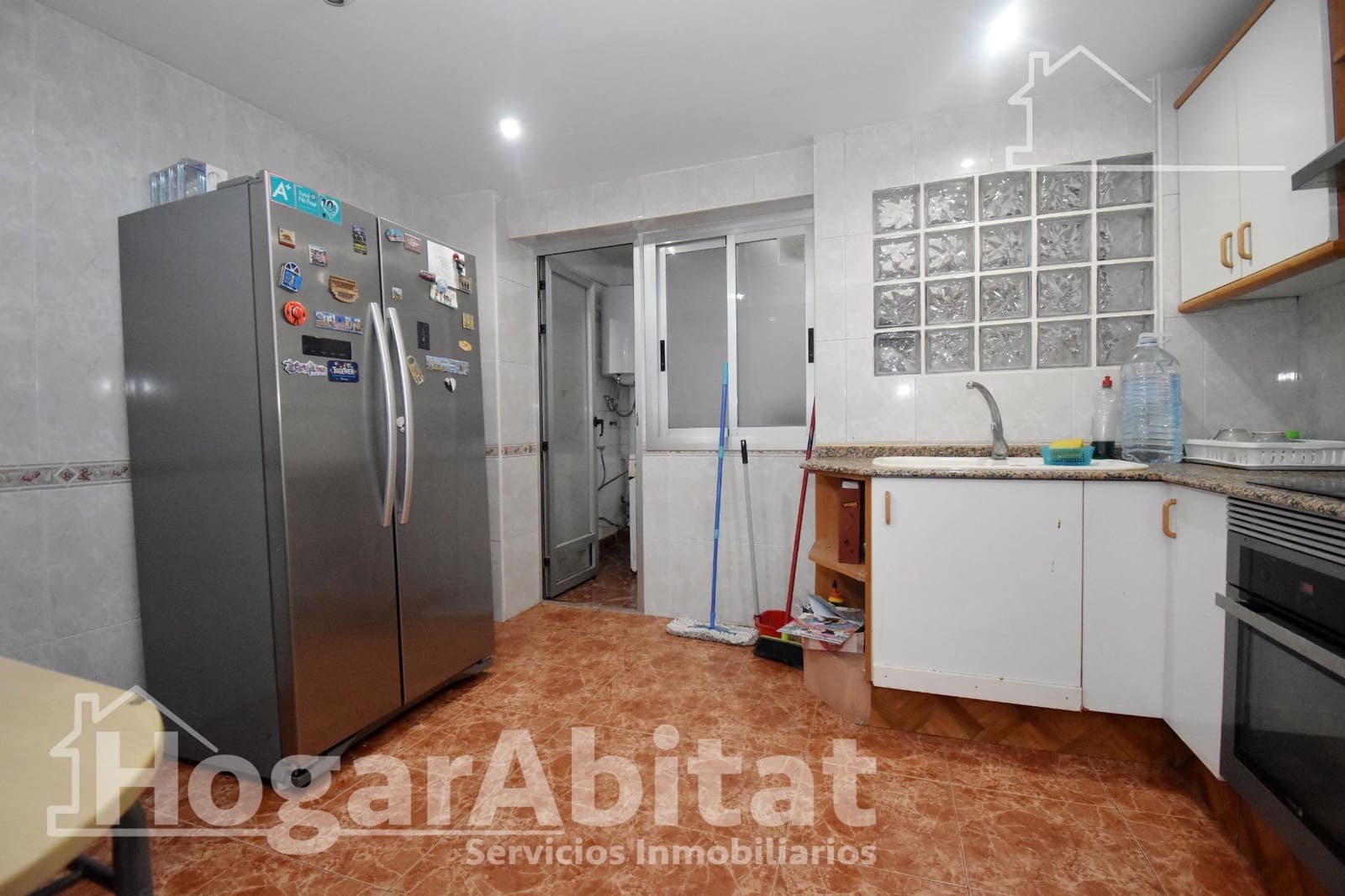 3 bedroom Flat for sale in Castello de la Plana - € 154,900 (Ref: 9861912)
