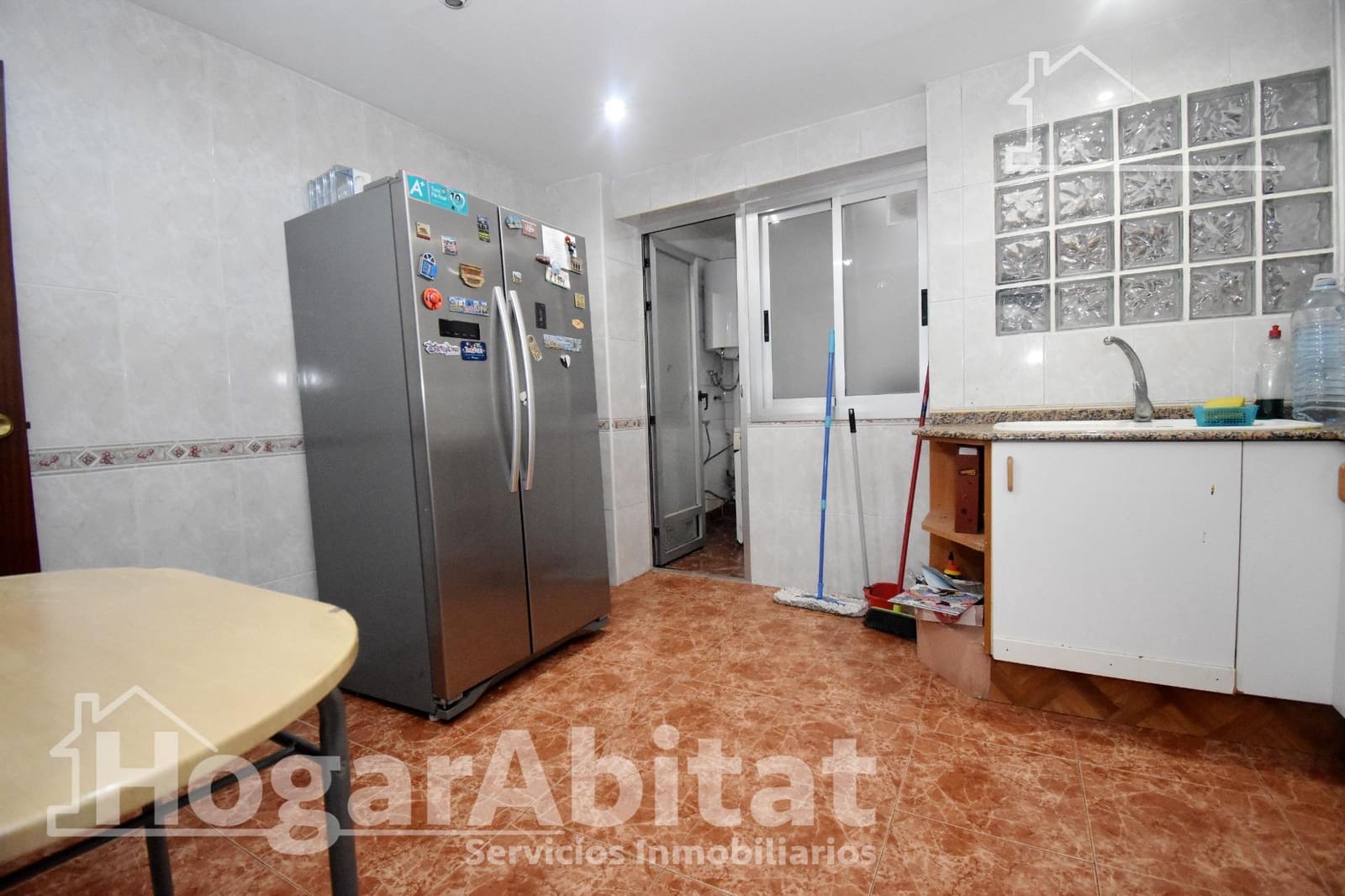 3 bedroom Flat for sale in Castello de la Plana - € 154,900 (Ref: 9861912)