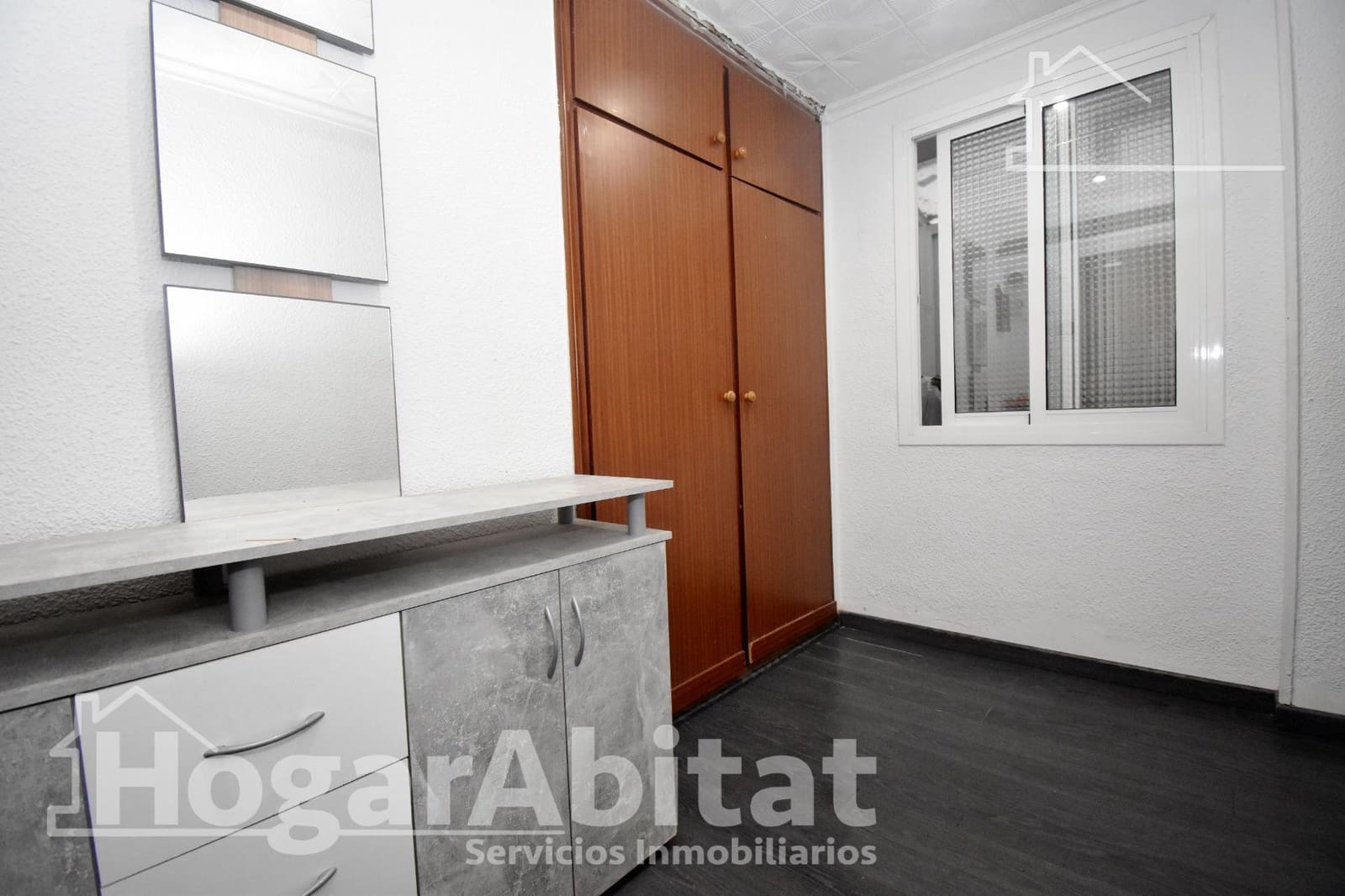3 bedroom Flat for sale in Castello de la Plana - € 154,900 (Ref: 9861912)