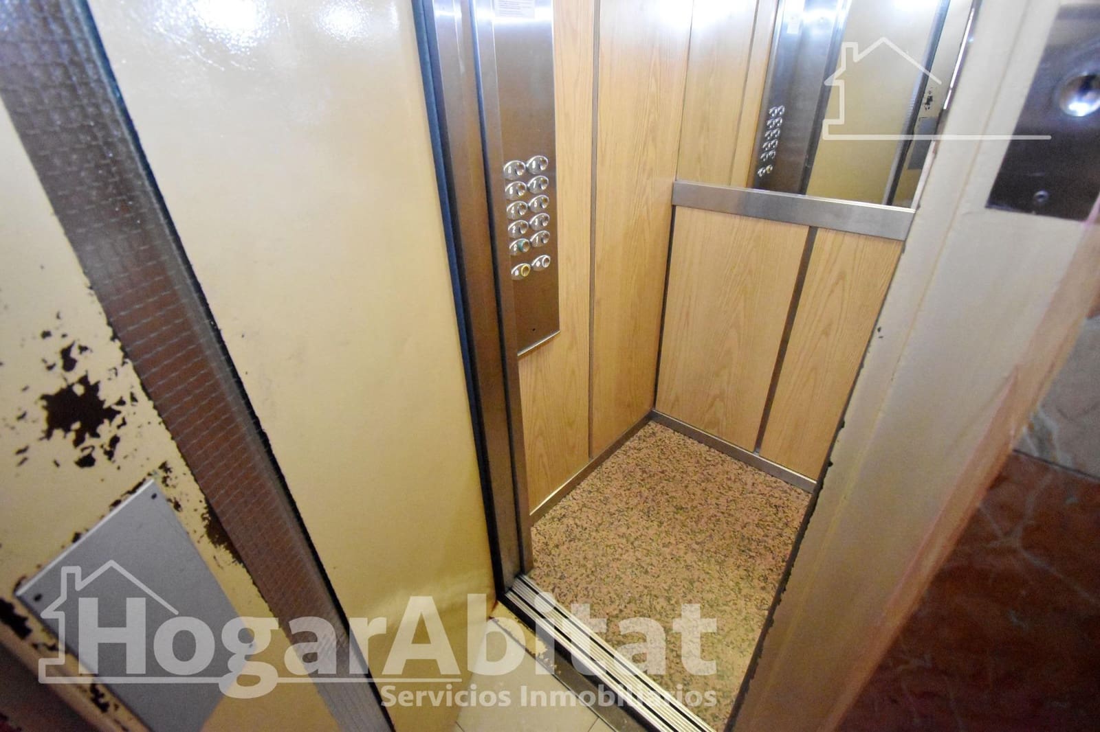 3 bedroom Flat for sale in Castello de la Plana - € 154,900 (Ref: 9861912)