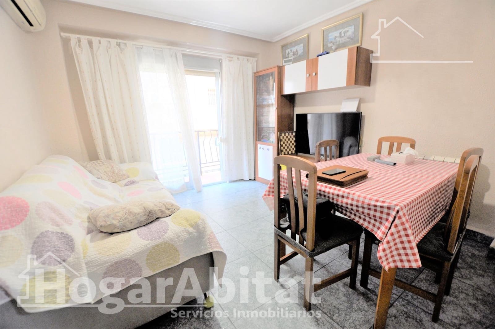 3 bedroom Flat for sale in Alaquas - € 180,000 (Ref: 9861918)