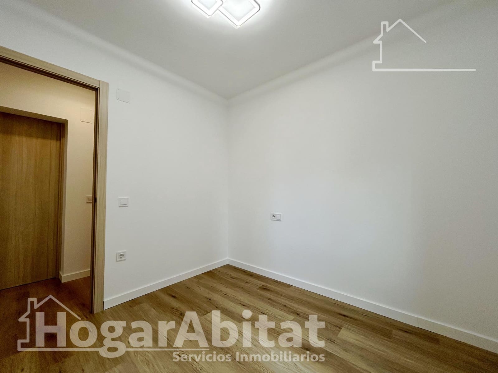 Piso de 3 habitaciones en San Juan de Alicante / Sant Joan d'Alacant en venta - 220.000 € (Ref: 9865230)