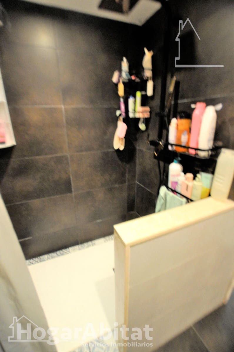 2 slaapkamer Flat te koop in Valencia stad - € 289.000 (Ref: 9865238)