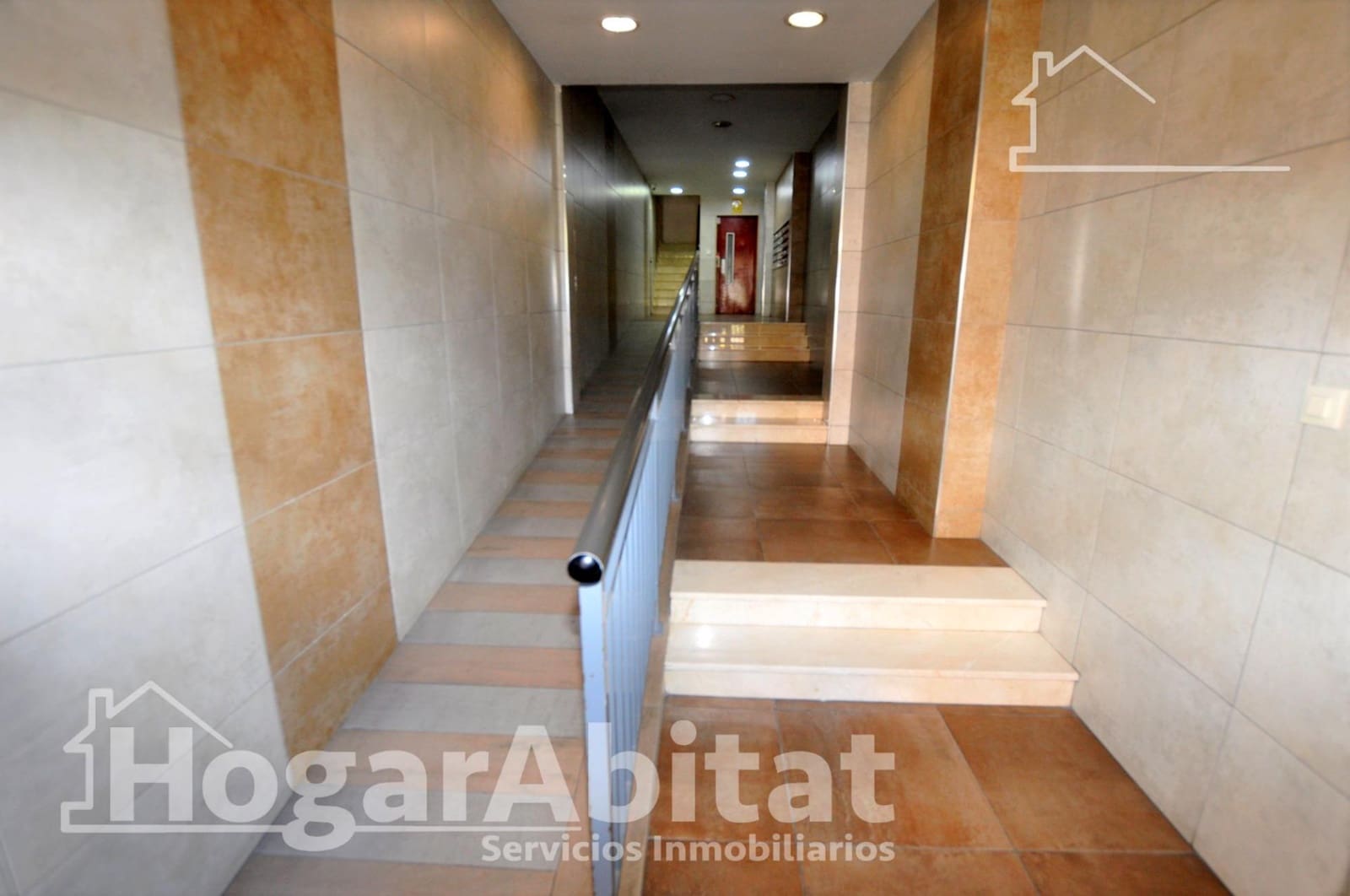 3 bedroom Flat for sale in Valencia city with garage - € 340,000 (Ref: 9865240)