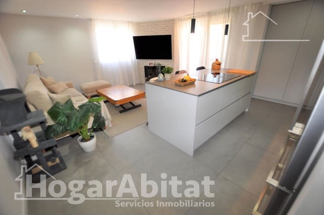 3 soveværelse Lejlighed til salg i Torrefiel, Valencia by med garage - € 340.000 (Ref: 9865240)
