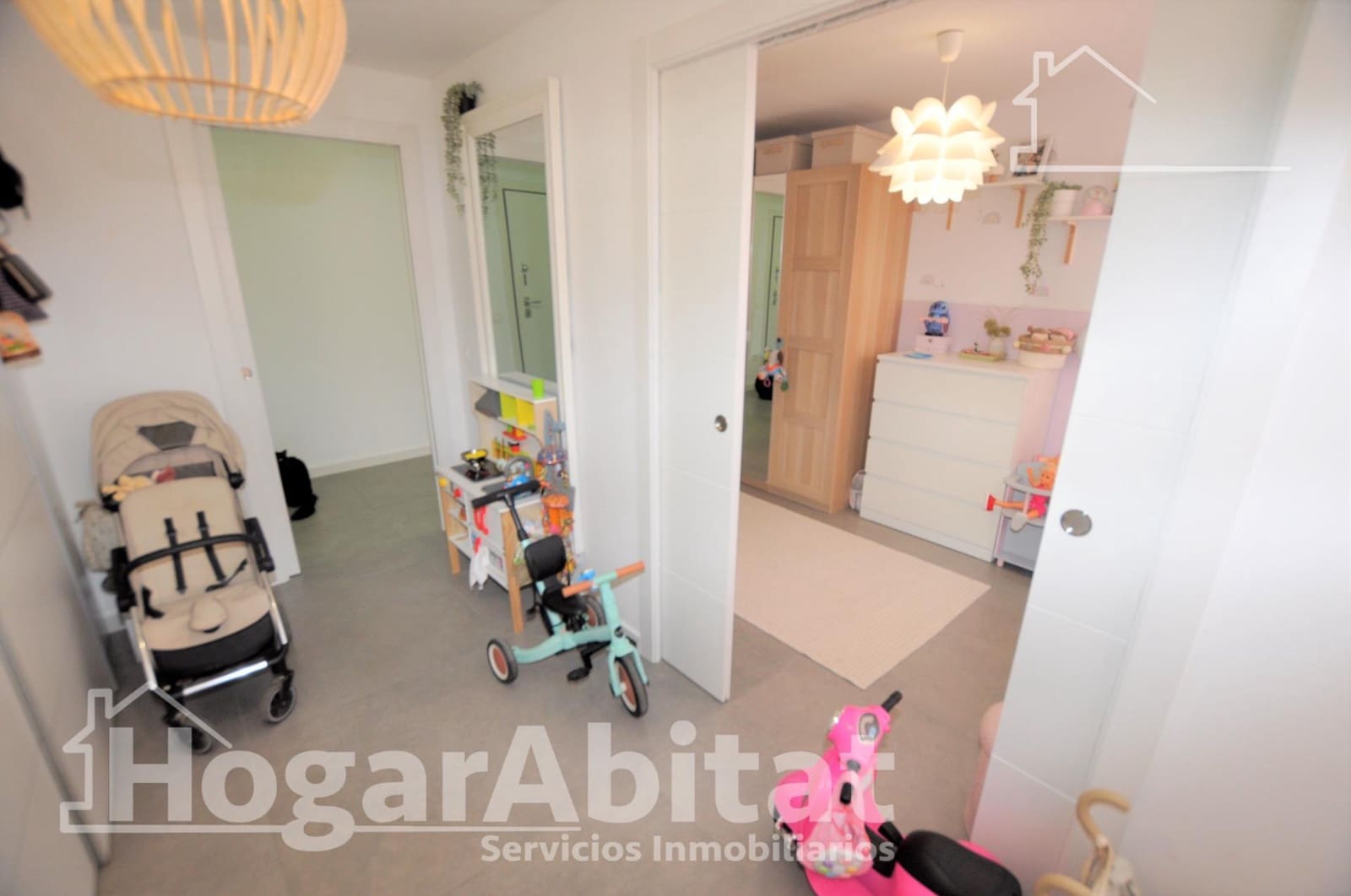 3 bedroom Flat for sale in Valencia city with garage - € 340,000 (Ref: 9865240)