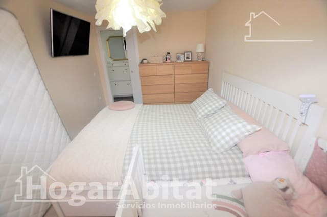 3 soveværelse Lejlighed til salg i Torrefiel, Valencia by med garage - € 340.000 (Ref: 9865240)