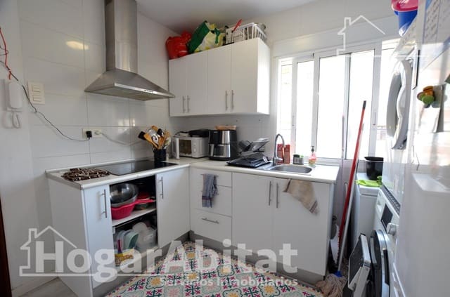 3 slaapkamer Flat te koop in Alicante stad - € 129.000 (Ref: 9865241)