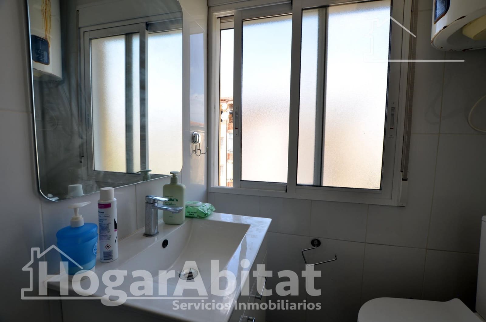 3 slaapkamer Flat te koop in Alicante stad - € 129.000 (Ref: 9865241)