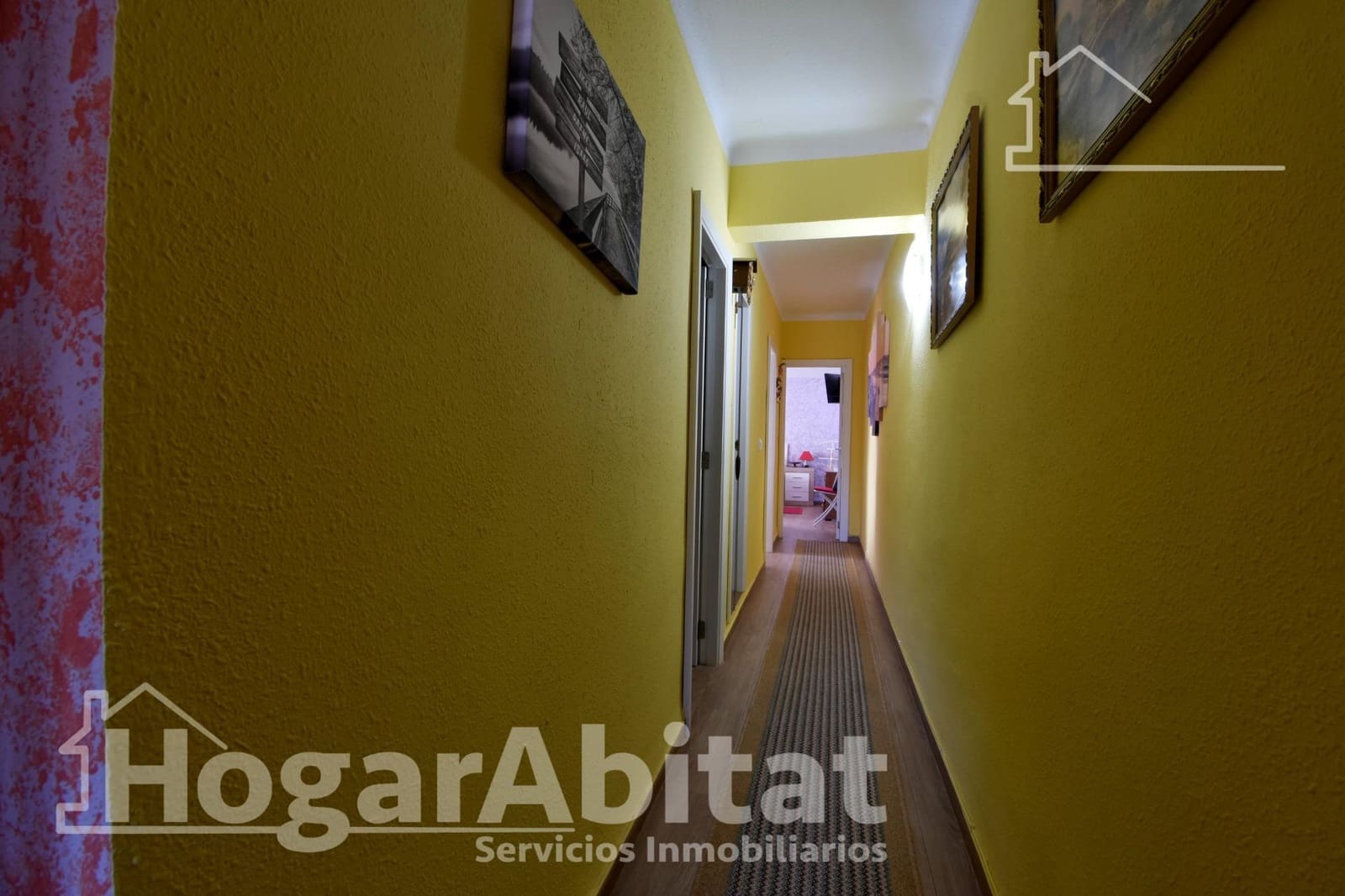 2 bedroom Flat for sale in L'Alcudia - € 120,000 (Ref: 9865246)