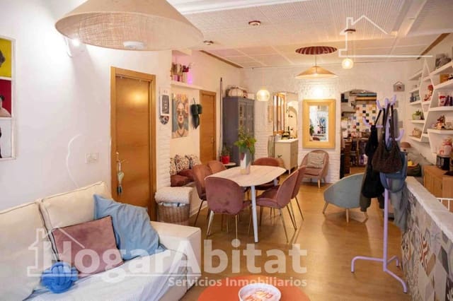 Casa de 3 habitaciones en Manises en venta - 220.000 € (Ref: 9865250)