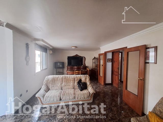 3 sovrum Hus till salu i Castelló de la Plana med garage - 270 000 € (Ref: 9865252)