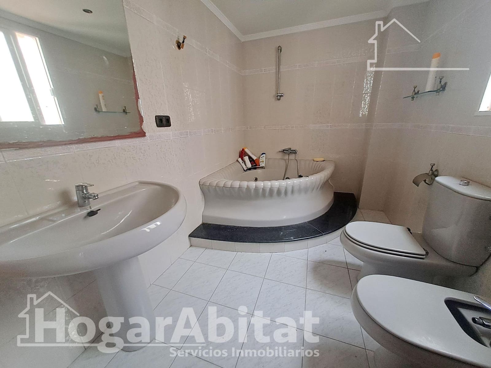3 sovrum Hus till salu i Castello de la Plana med garage - 270 000 € (Ref: 9865252)