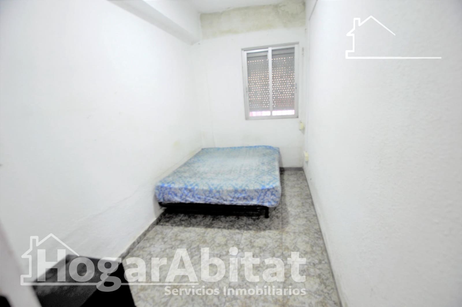 2 bedroom Apartment for sale in Manises - € 140,000 (Ref: 9867060)