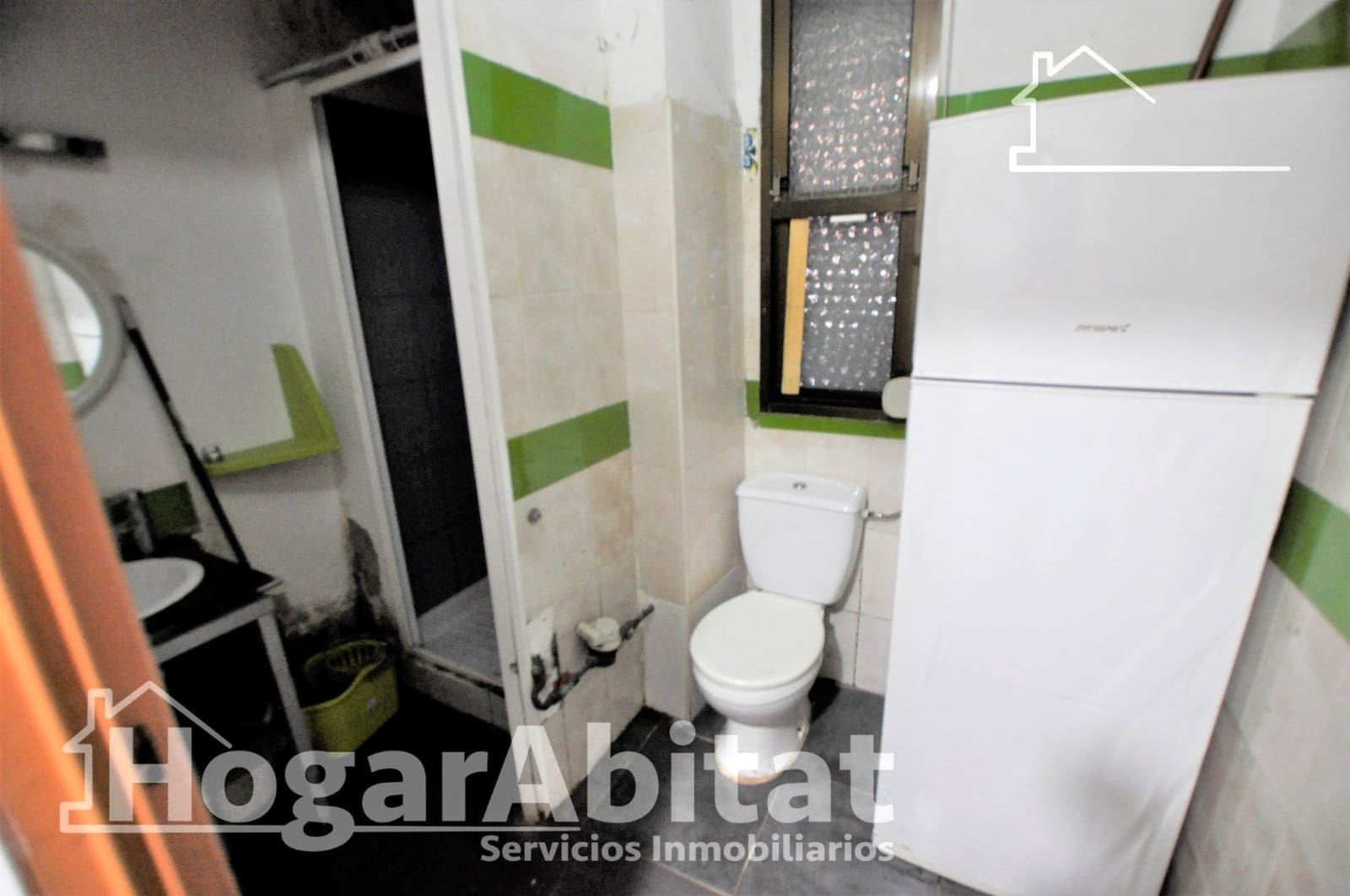 2 bedroom Apartment for sale in Manises - € 140,000 (Ref: 9867060)